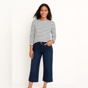 Outfit Bundle: Dark Blue Wide Leg Jeans (16w) + Old Navy Stripped top (xl) 31/43